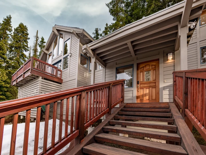 Chalet in Alpine Meadows, California